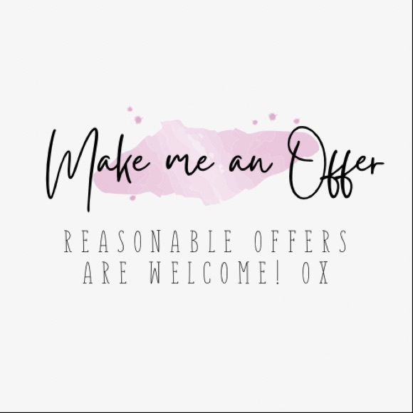 Making room in my closet! ⚡️⚡️ - Picture 1 of 1